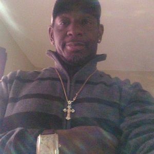 Meet your Posher, Emmanuel